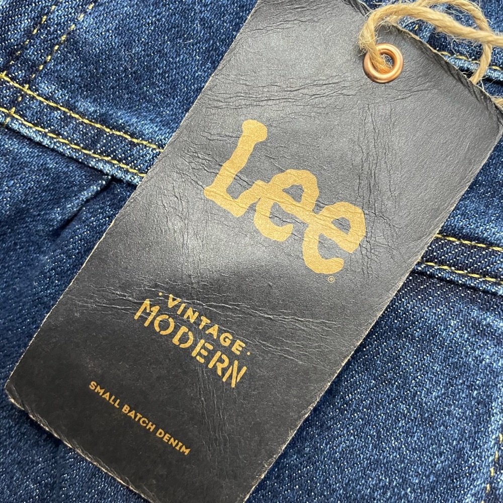 Lee vintage modern High Rise Pleated Mom Jeans - Picture 7 of 13